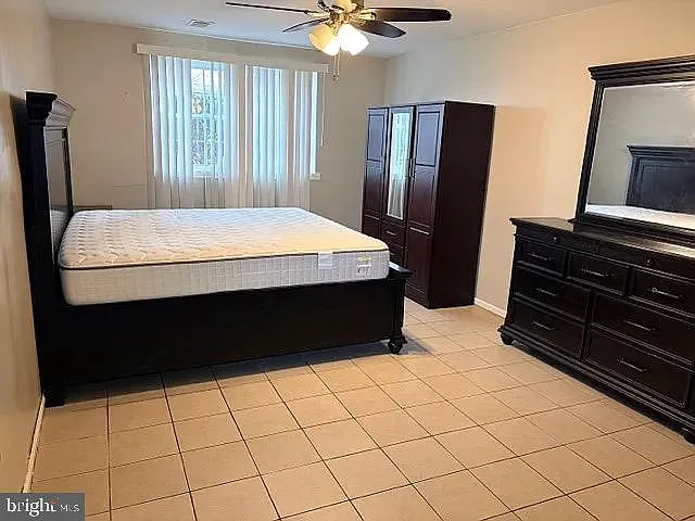 265 College Dr — Photo 11