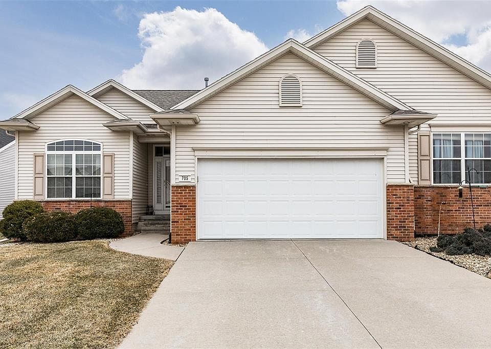1st image of 705 Stone Hedge Ct NW