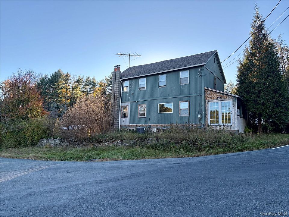 1st image of 983 Plank Road