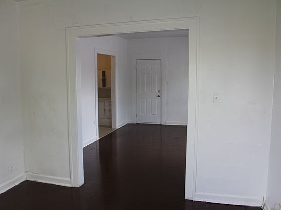3rd image of 4001 E Washington St APT 2