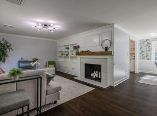 2428 Huntington Tpke, Trumbull, CT 06611