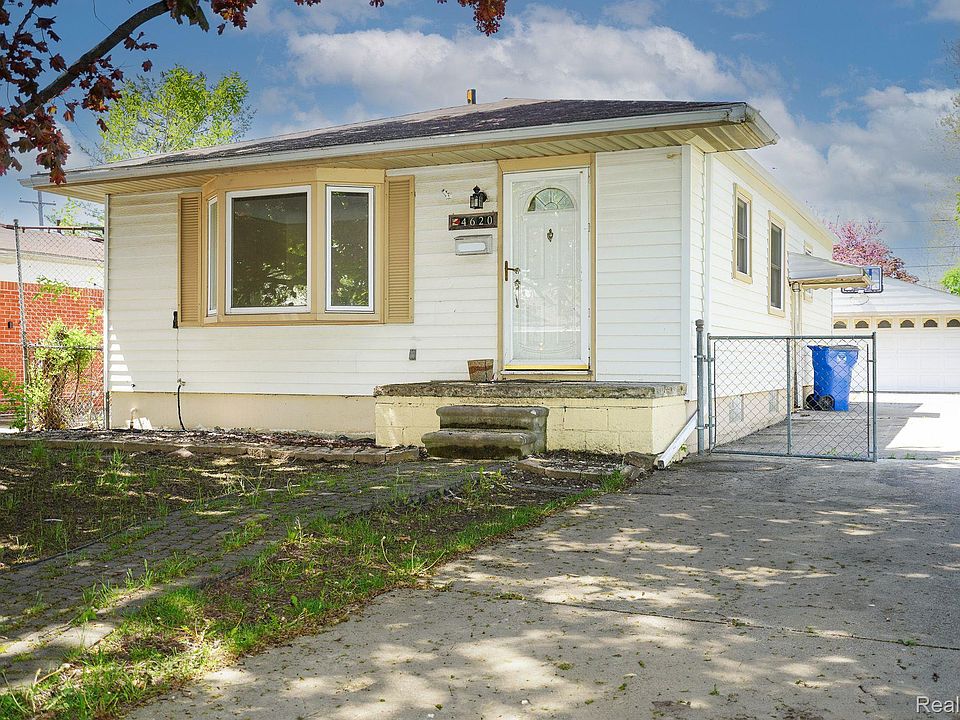 1st image of 4620 Dudley St