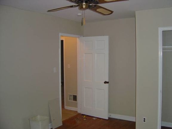 5th image of 1324 E Cone Blvd