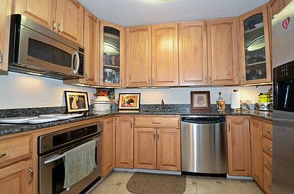 4th image of 3100 N Lake Shore Dr APT 1501