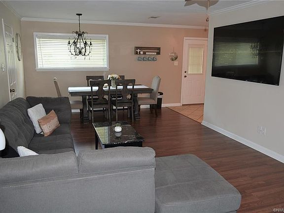4th image of 3213 Jana Pl