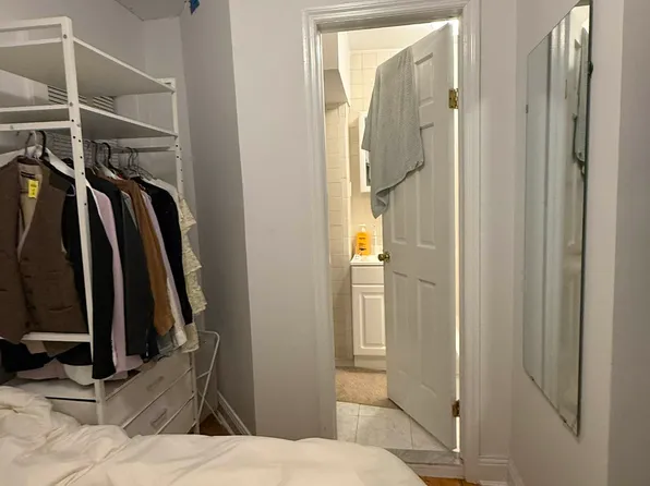 230 Pacific Street image 8 of 12