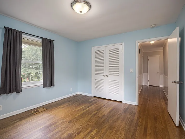 5235 Kincannon Dr — Photo 30