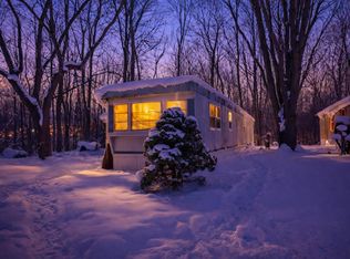 4500 Crabapple Ct NW, Grand Rapids, MI 49534