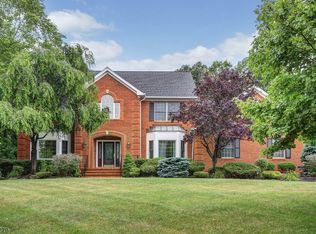 140 Bernard Dr, Basking Ridge, NJ 07920