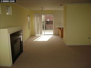 2nd image of 1103 Yarrow Pl