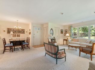 24 Snowberry Ct, Red Bank, NJ 07701