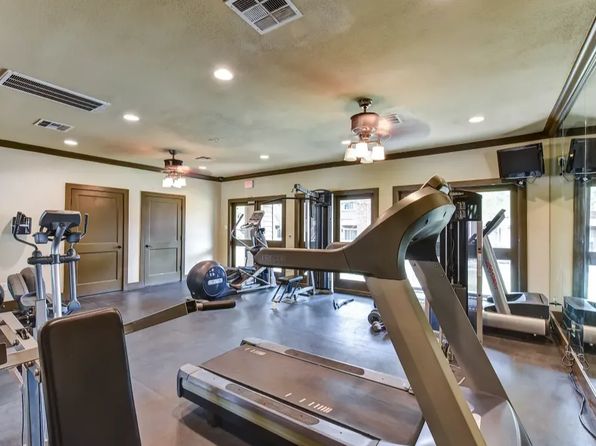 1805 Aquarena Springs Dr #389678947