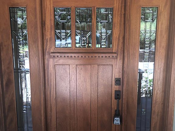 3rd image of 225 Canyon Dr