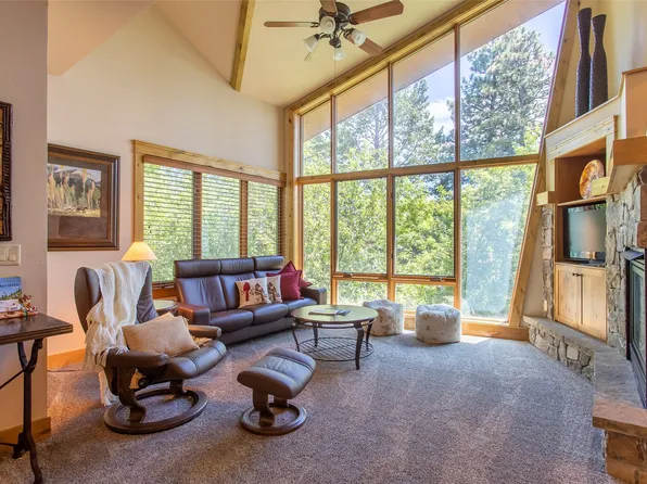 600 Grand Dr #20, Bigfork, MT 59911