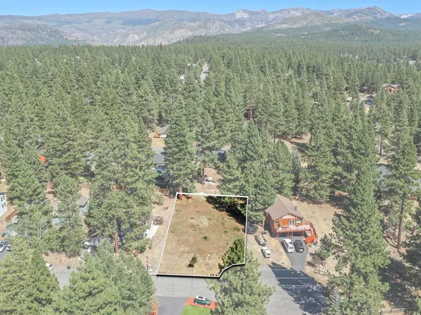 10583 Laburnham Cir, Truckee, CA 96161