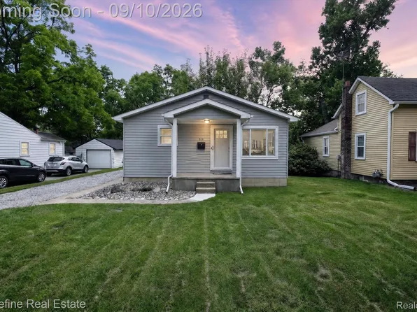 818 E Cross St, Ypsilanti, MI 48198