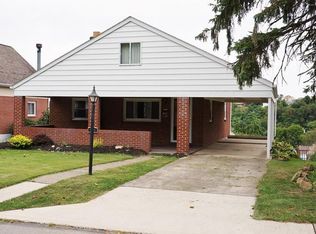 406 Mary St, Jeannette, PA 15644