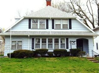 245 N Oakdale Blvd, Decatur, IL 62522