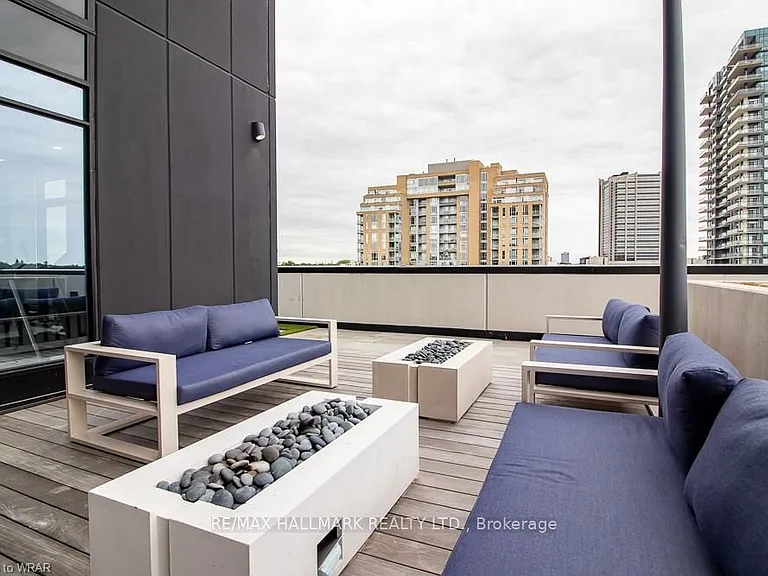 181 King St S #1009 — Photo 26