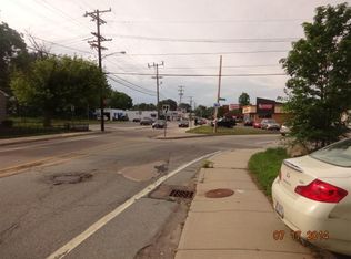 895 Willett Ave, Riverside, RI 02915