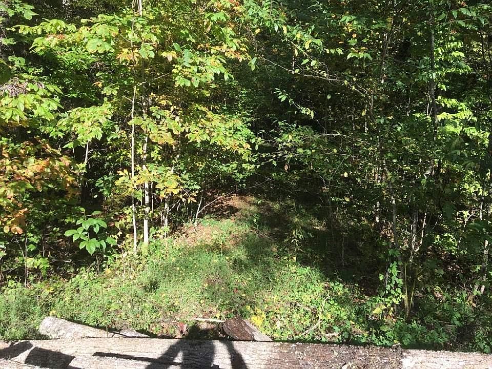 2nd image of Winchester Cove Rd