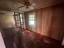 4th image of 57 Church St