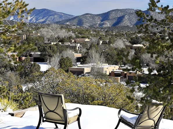 372 Calle Colina, Santa Fe, NM 87501