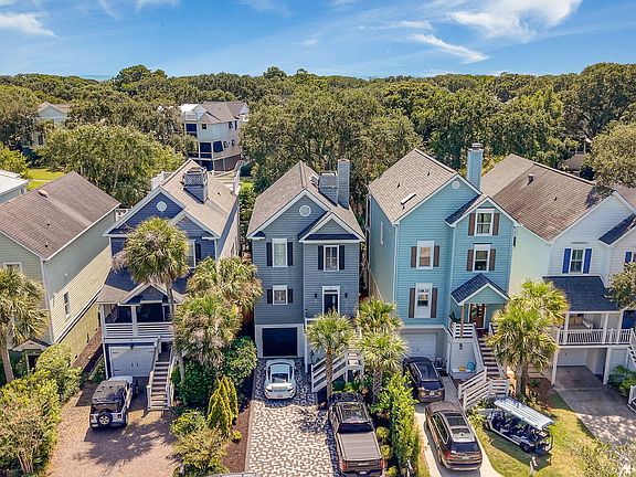 2nd image of 6 Yacht Harbor Ct