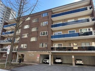 75 Duke St #410, Hamilton, ON L8P1X4