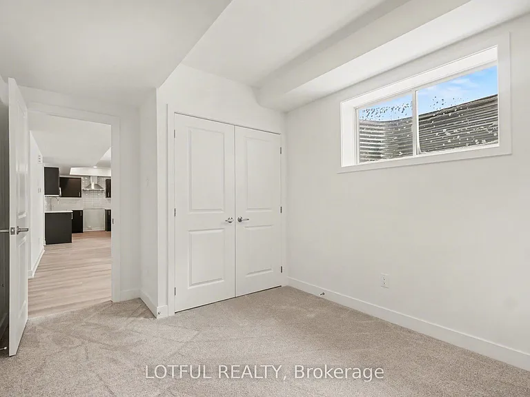 540 Tahoe Hts #B — Photo 18