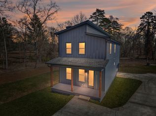 8214 Hixson Pike, Hixson, TN 37343