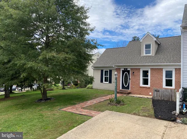 412 Cardinal Rd, Lititz, PA 17543