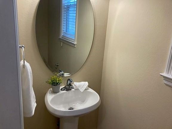 5th image of 2649 Fenwood Ct