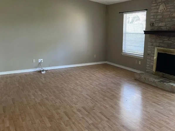 12022 Scribe Dr, Austin, TX 78759