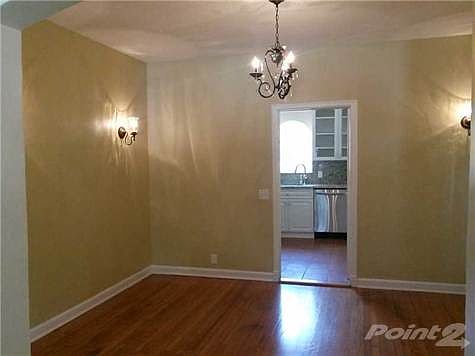2nd image of 318 Alesio Ave