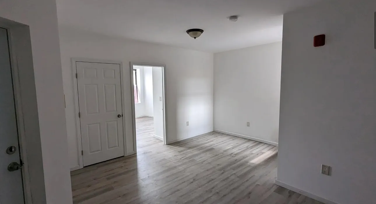 1 bed, $1,700 — Photo 1