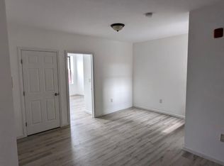 677 Fairfield Ave APT 1, Bridgeport, CT 06604
