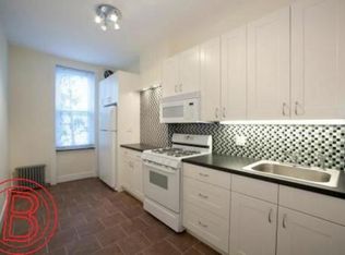 6134 65th St, Middle Village, NY 11379