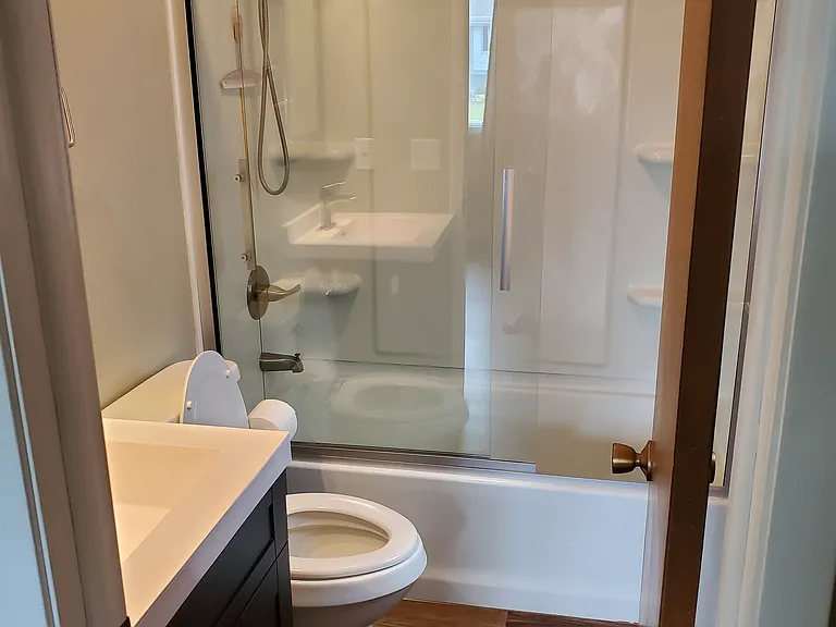 NW 53rd St — Photo 15