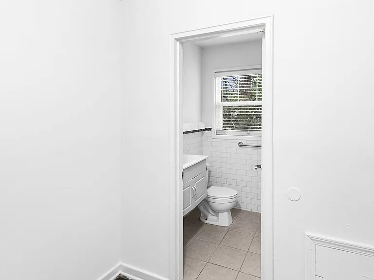 Magnolia Court — Photo 19