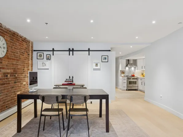 264 Water Street 3A image 3 of 20