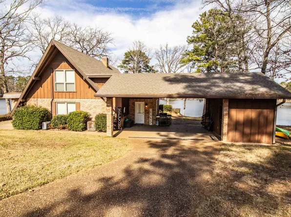 816 Shadowood Dr, Marshall, TX 75672