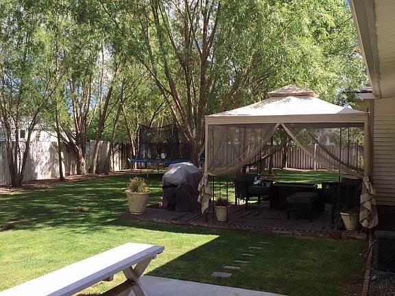 4th image of 1363 Yost Cir NE