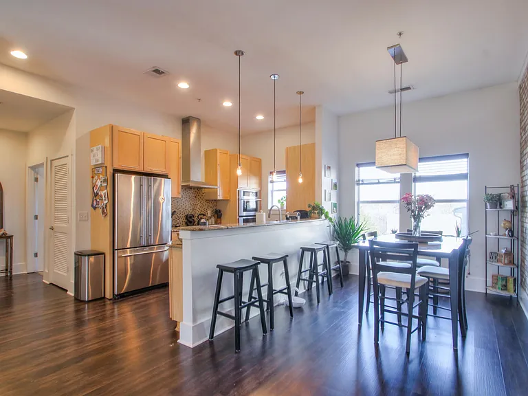 3204 Long Blvd #1-302 — Photo 4