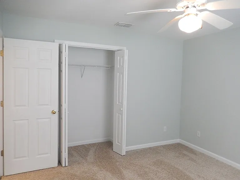 1858 Vineland Ln — Photo 29