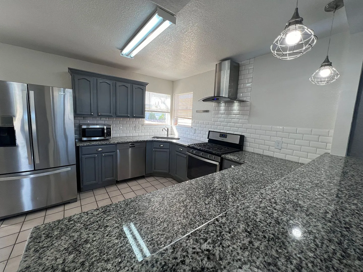 Charming 3 bedroom, 2 bath home in East El Paso! — Photo 4