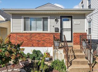 1225 Kraft St, Saint Louis, MO 63139