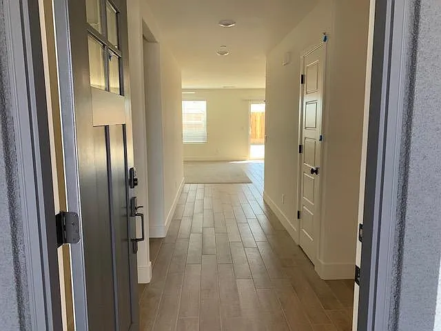 10113 Cooper Lake Ave — Photo 4