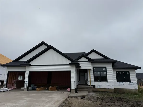 60 S Seven Oaks Rd, Northliberty, IA 52317