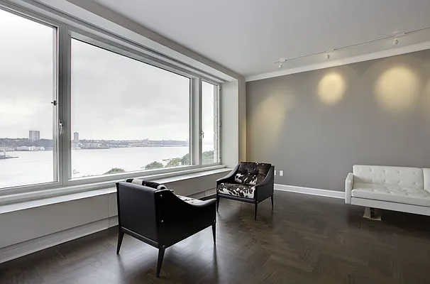 Rented by BLU Real Estate | media 17